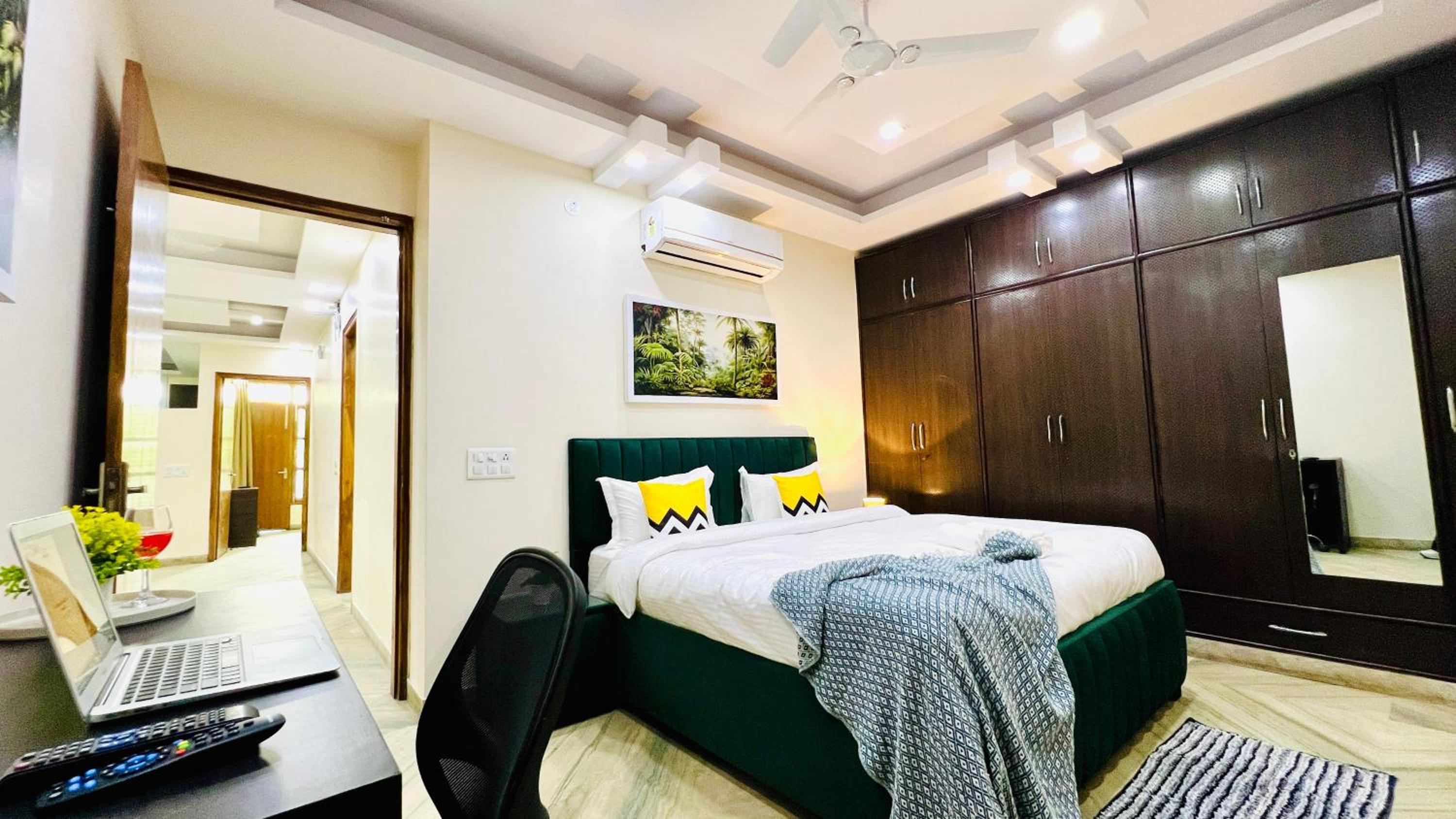 Olive Service Apartments Rohini