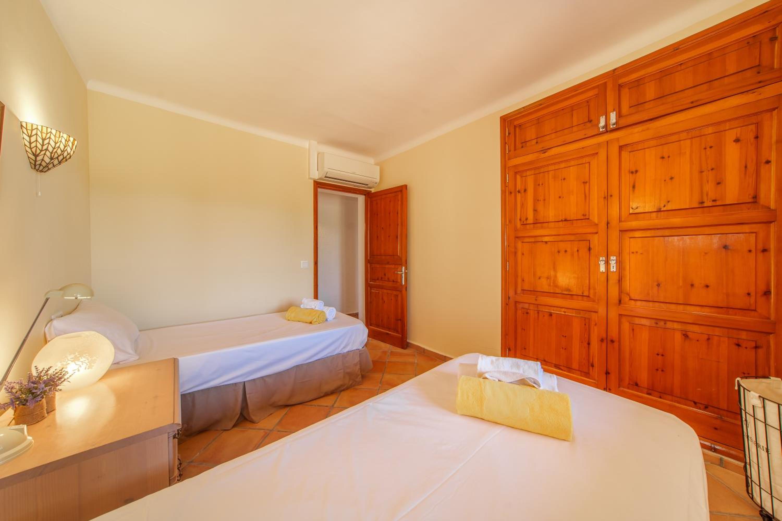 E418 Villa Victoria by Mallorca Villa Selection