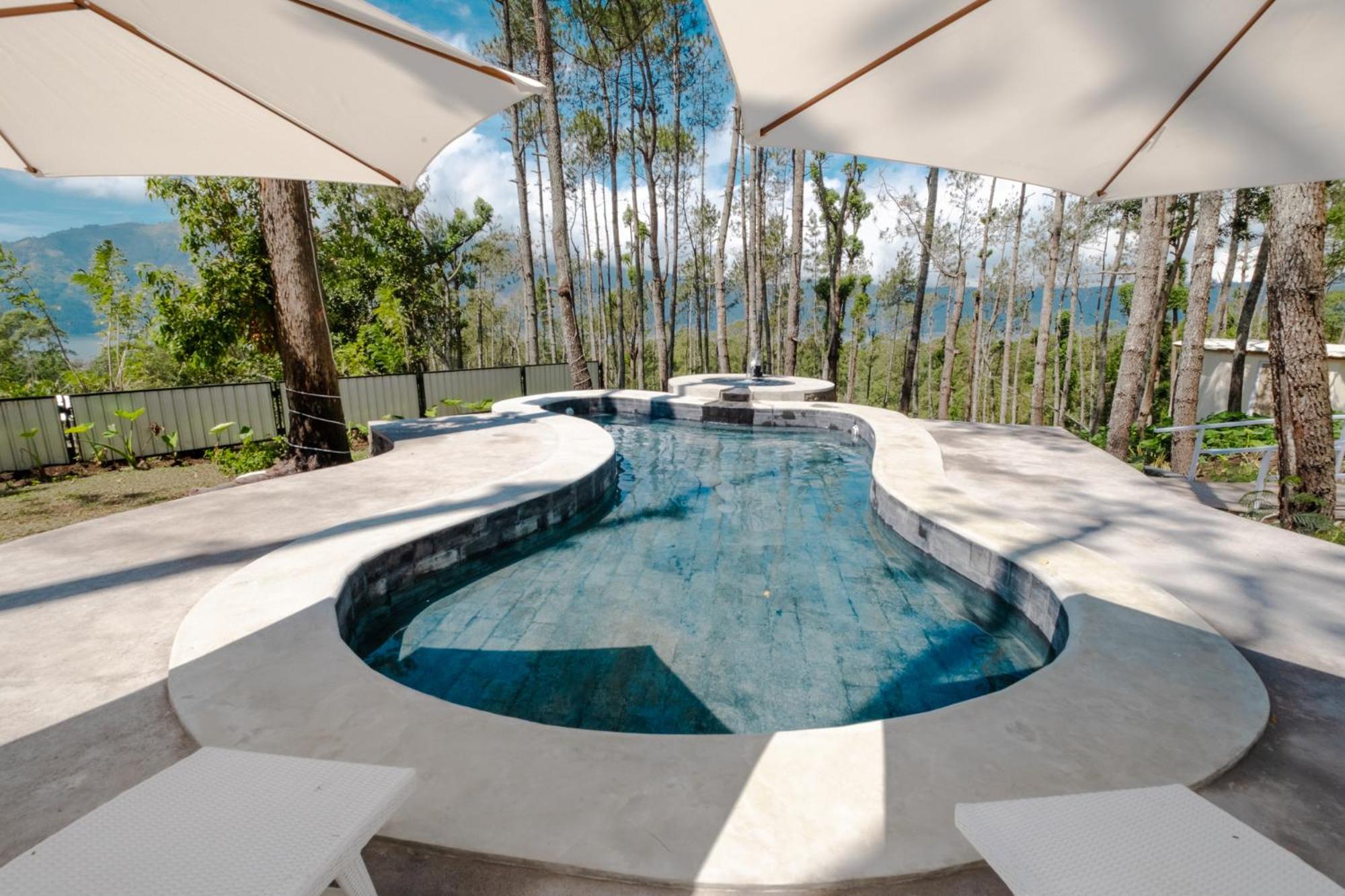 La Pino Mount Batur and Hot Spring