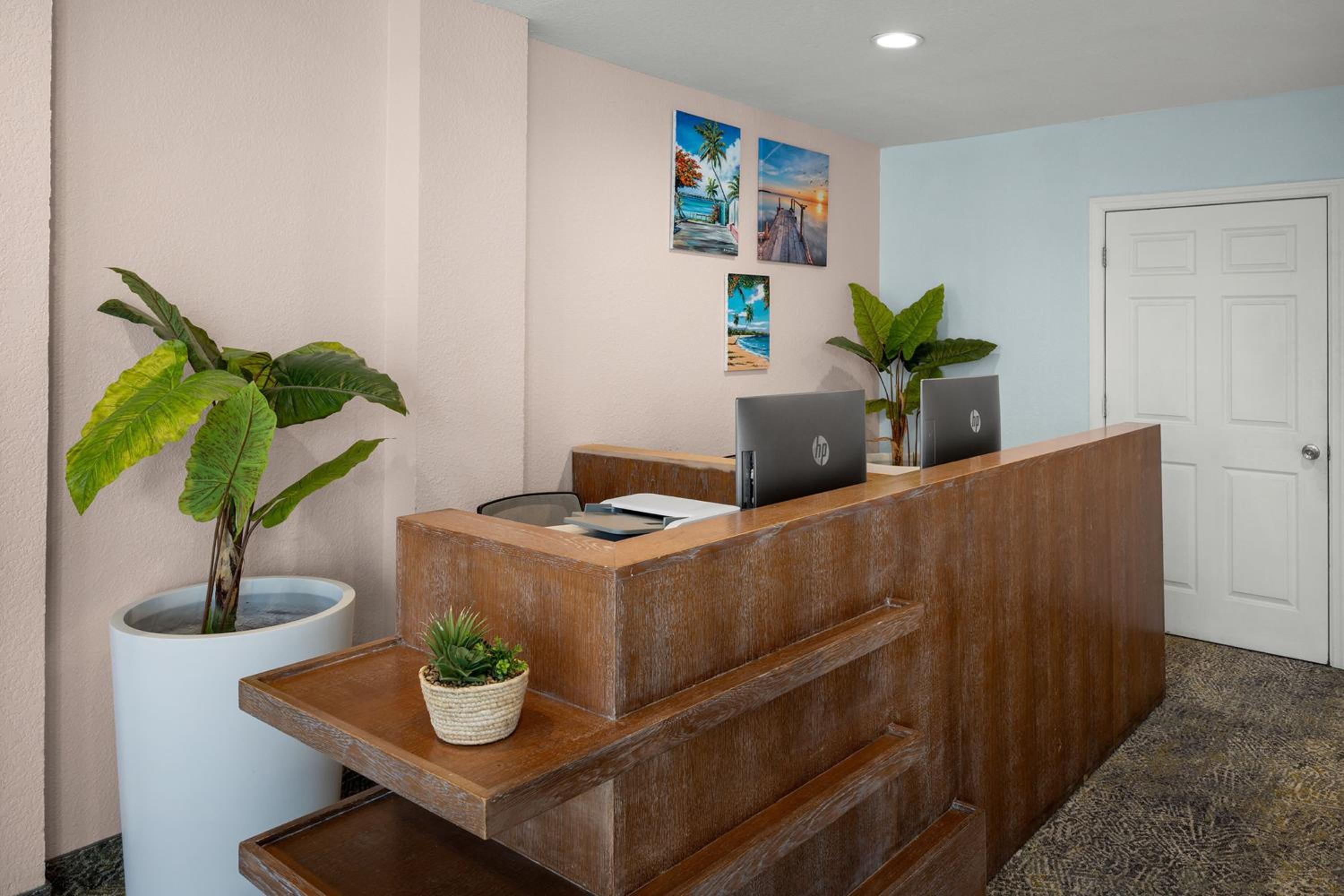 Nassau - Paradise Island Vacations - Courtyard by Marriott Nassau Downtown/Junkanoo Beach - Property Image 19