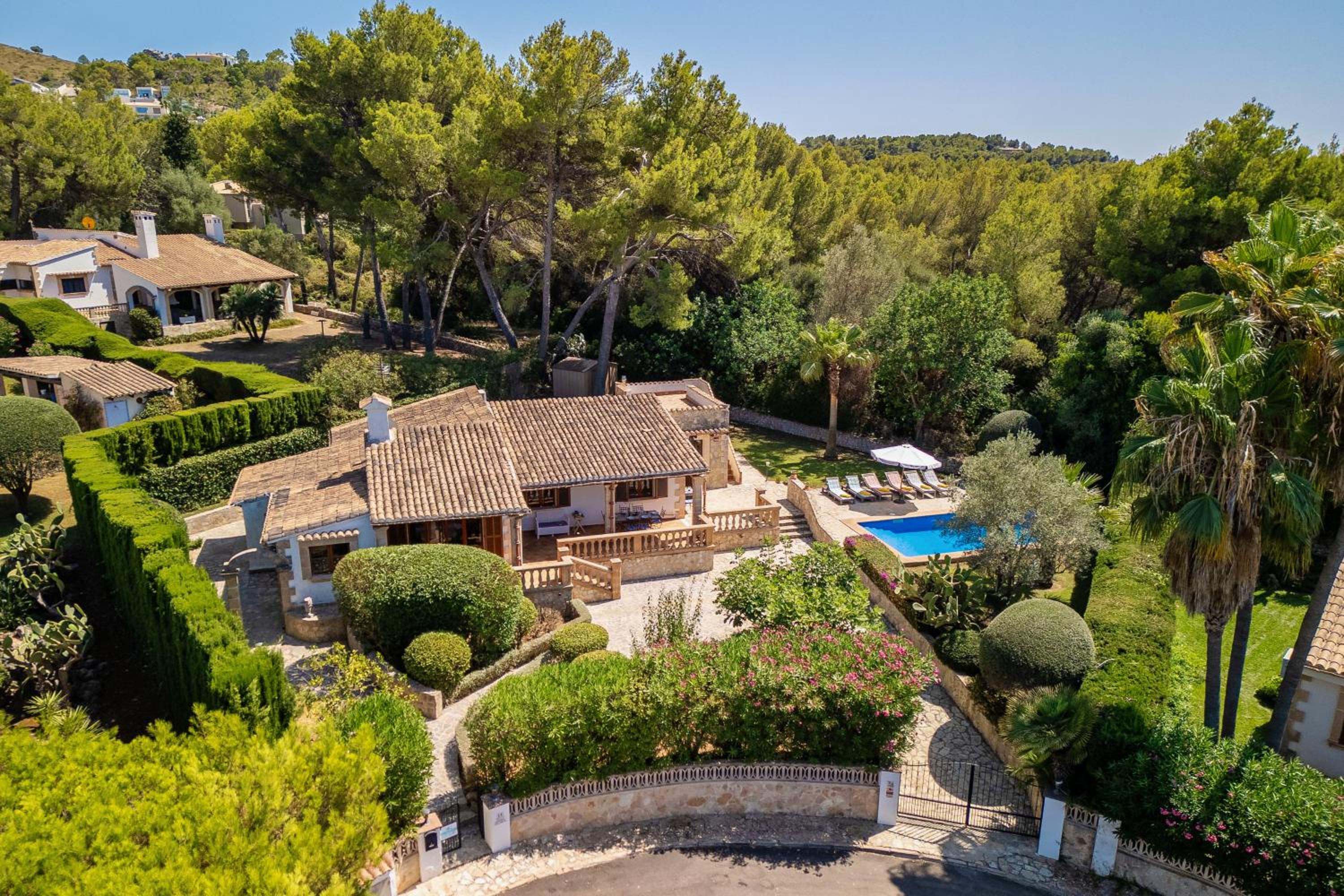 E418 Villa Victoria by Mallorca Villa Selection