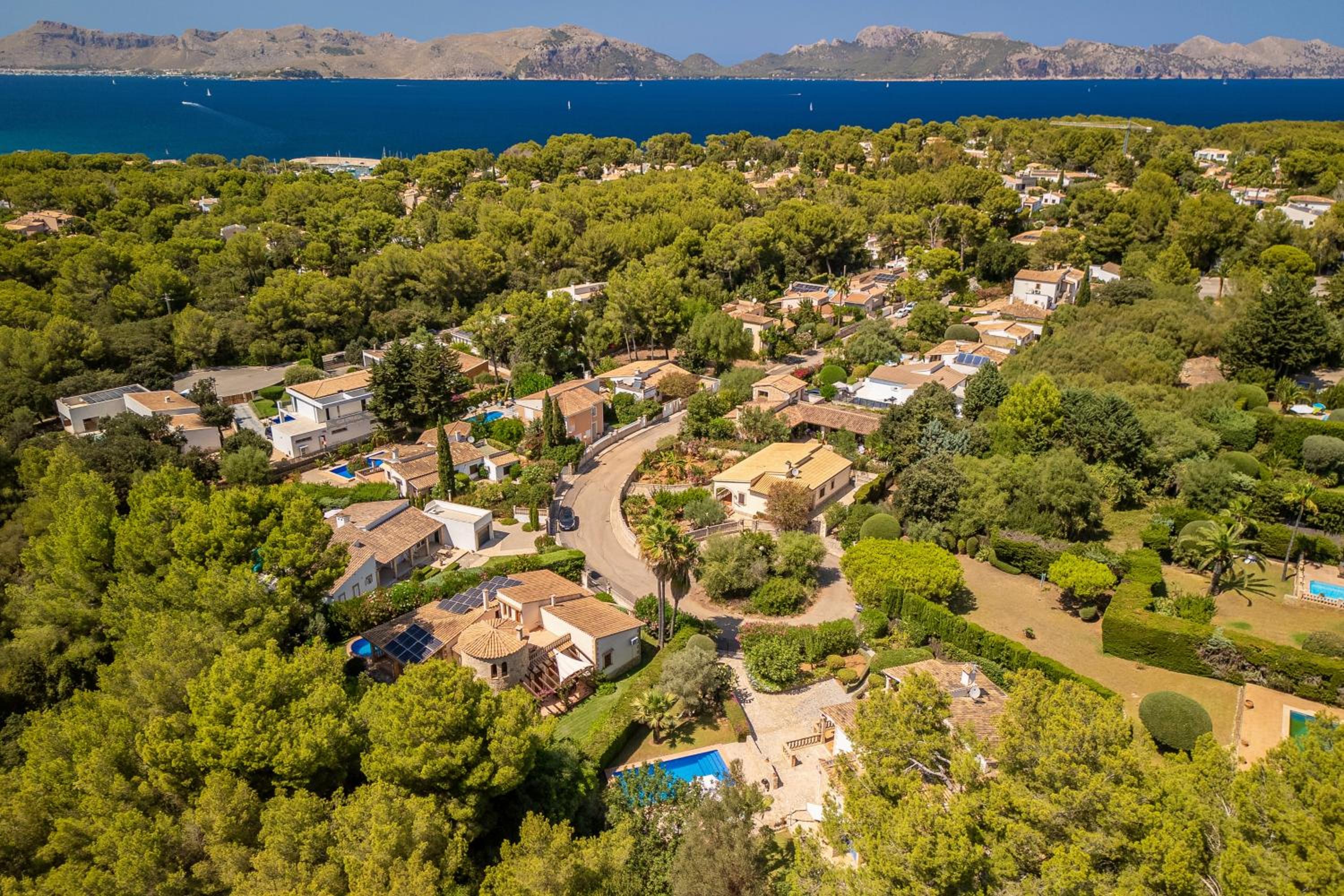 E418 Villa Victoria by Mallorca Villa Selection