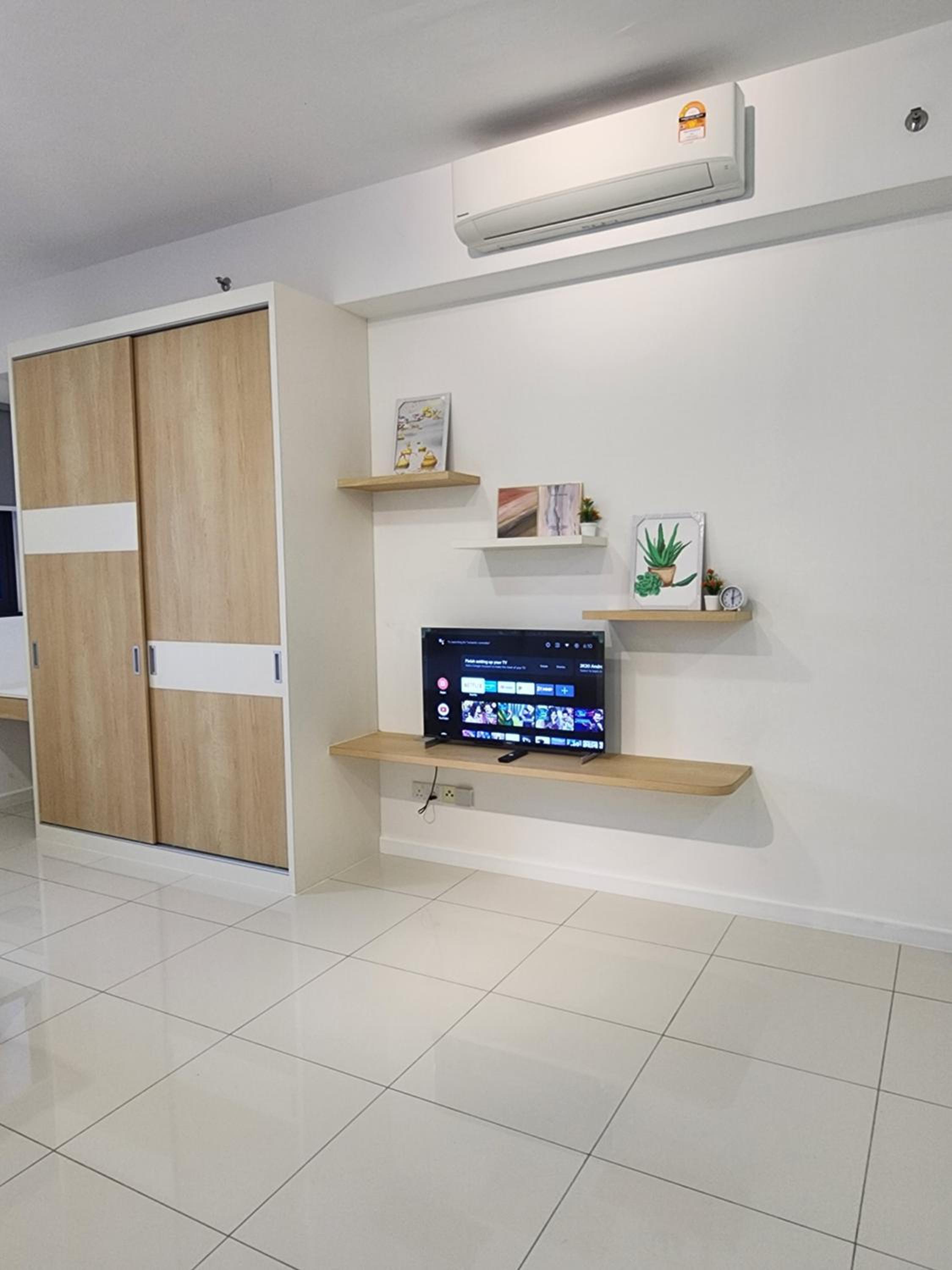 Chambers Residence Suites Couple Studio