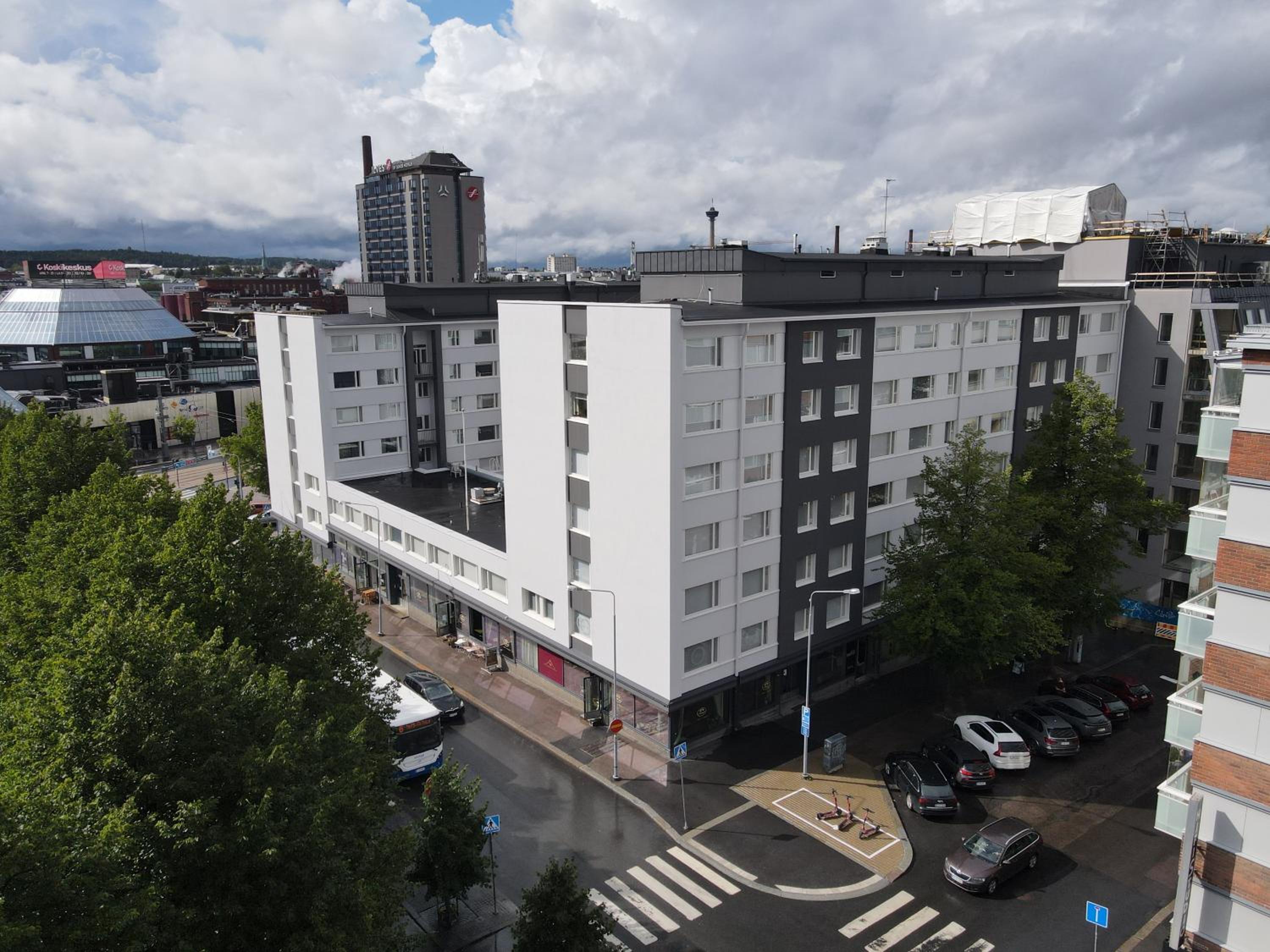 Come in! "Pirkanportti" In the heart of Tampere next to the railway station for 9 people! view 2