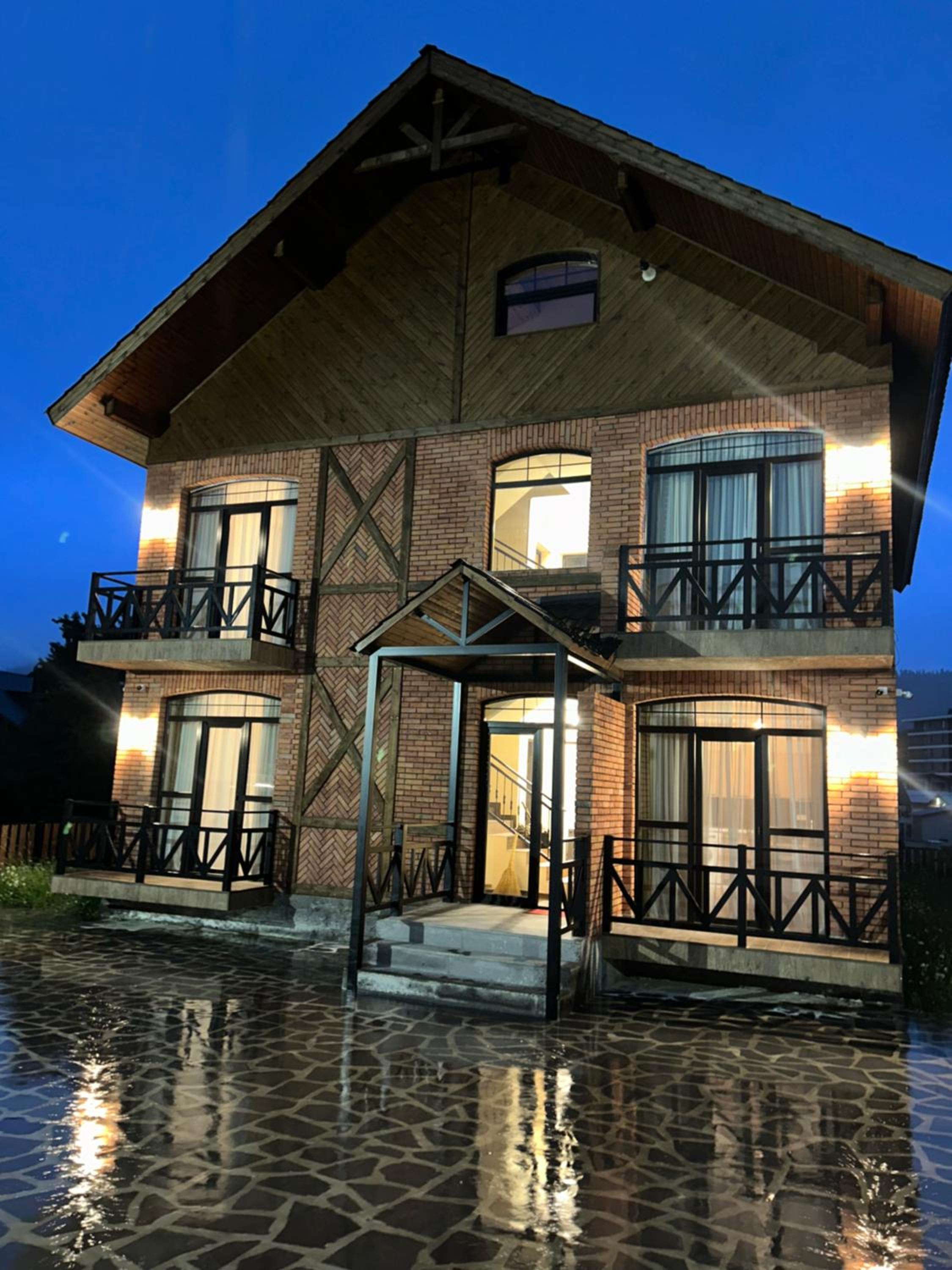 Red House bakuriani view 5