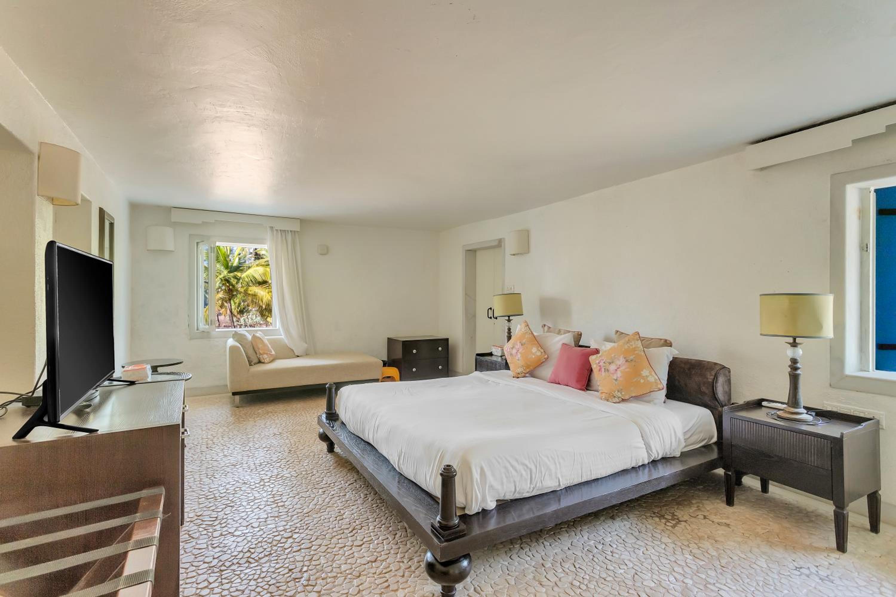 Greek Mansion 3BHK