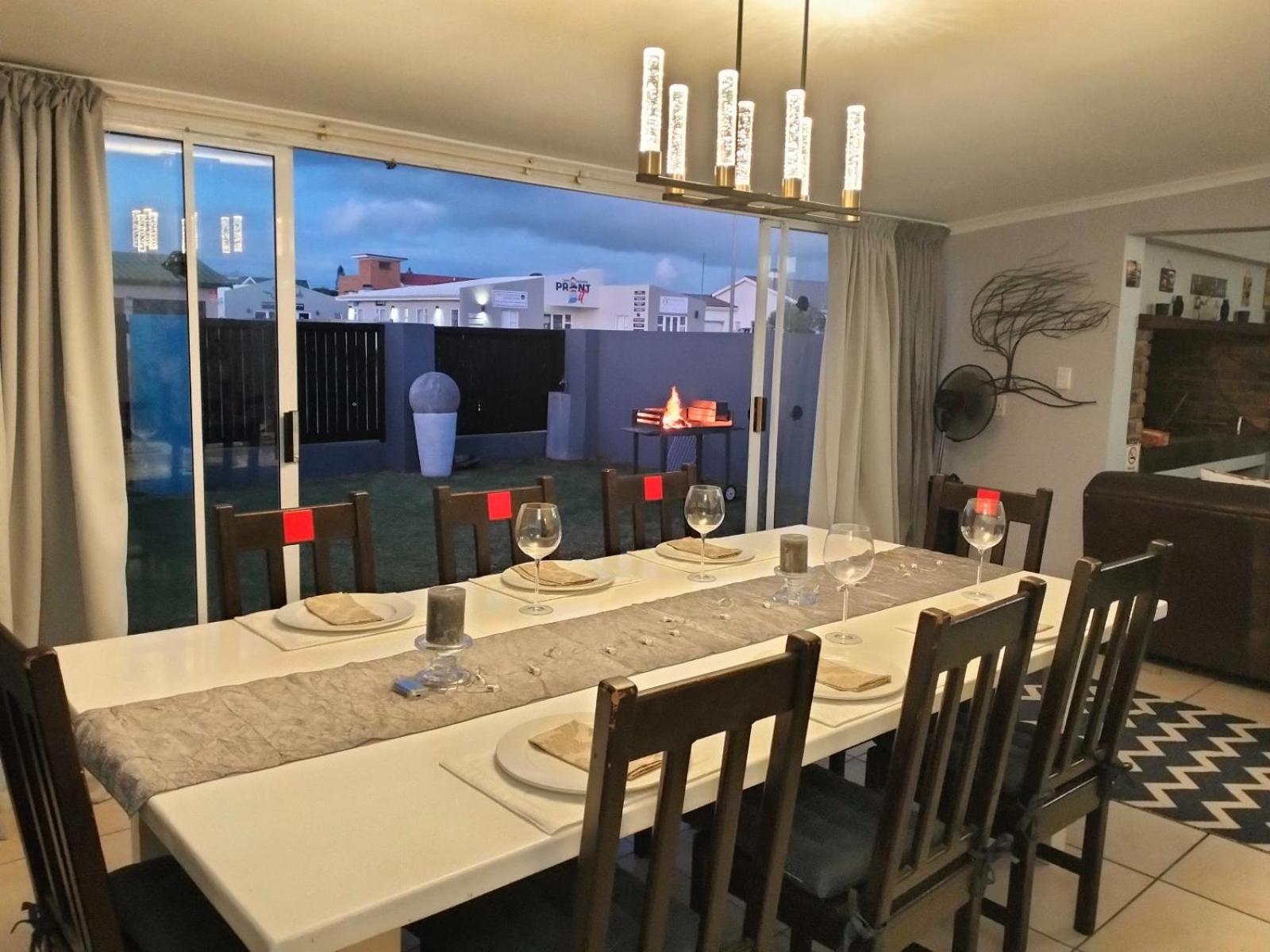 25 On Main Struisbaai view 5