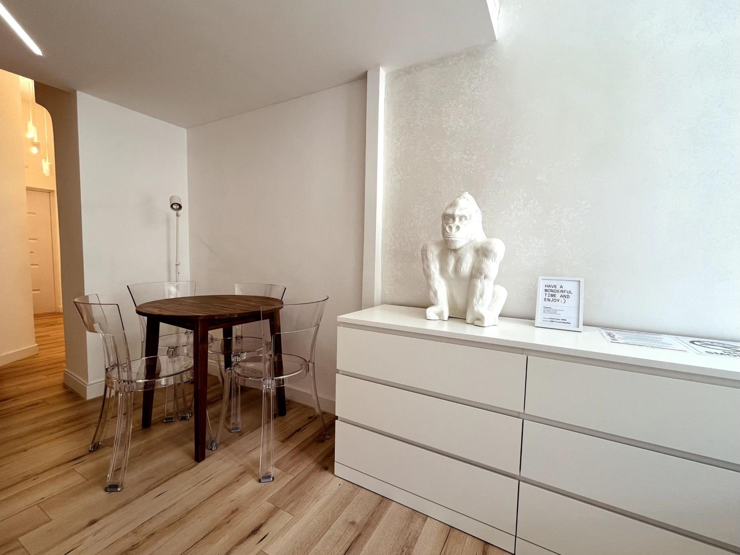 ARYA Apartment