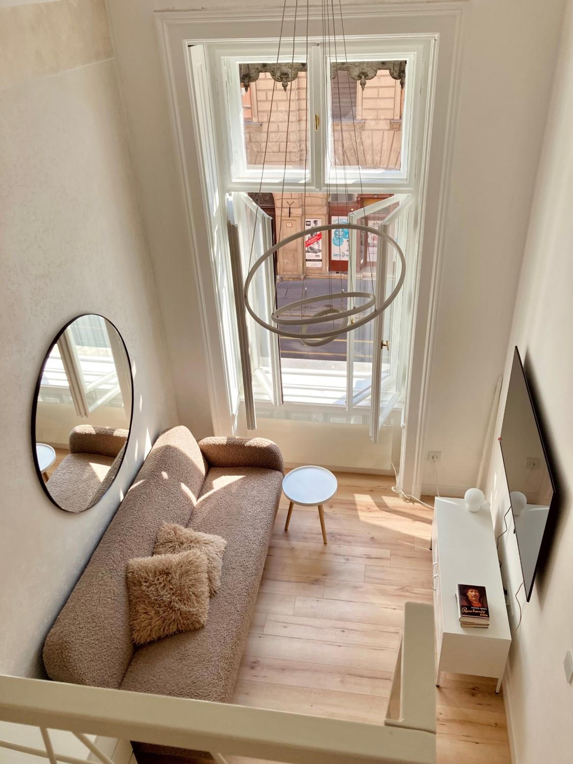 ARYA Apartment