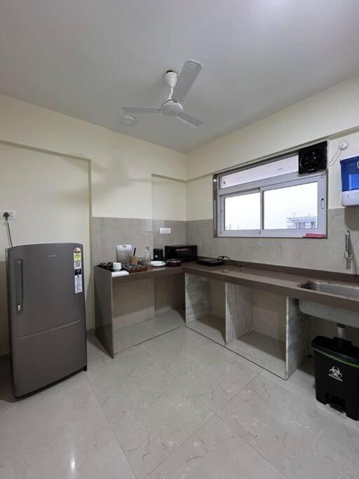 3 Bhk Apartment Santacruz Mumbai 801 view 5