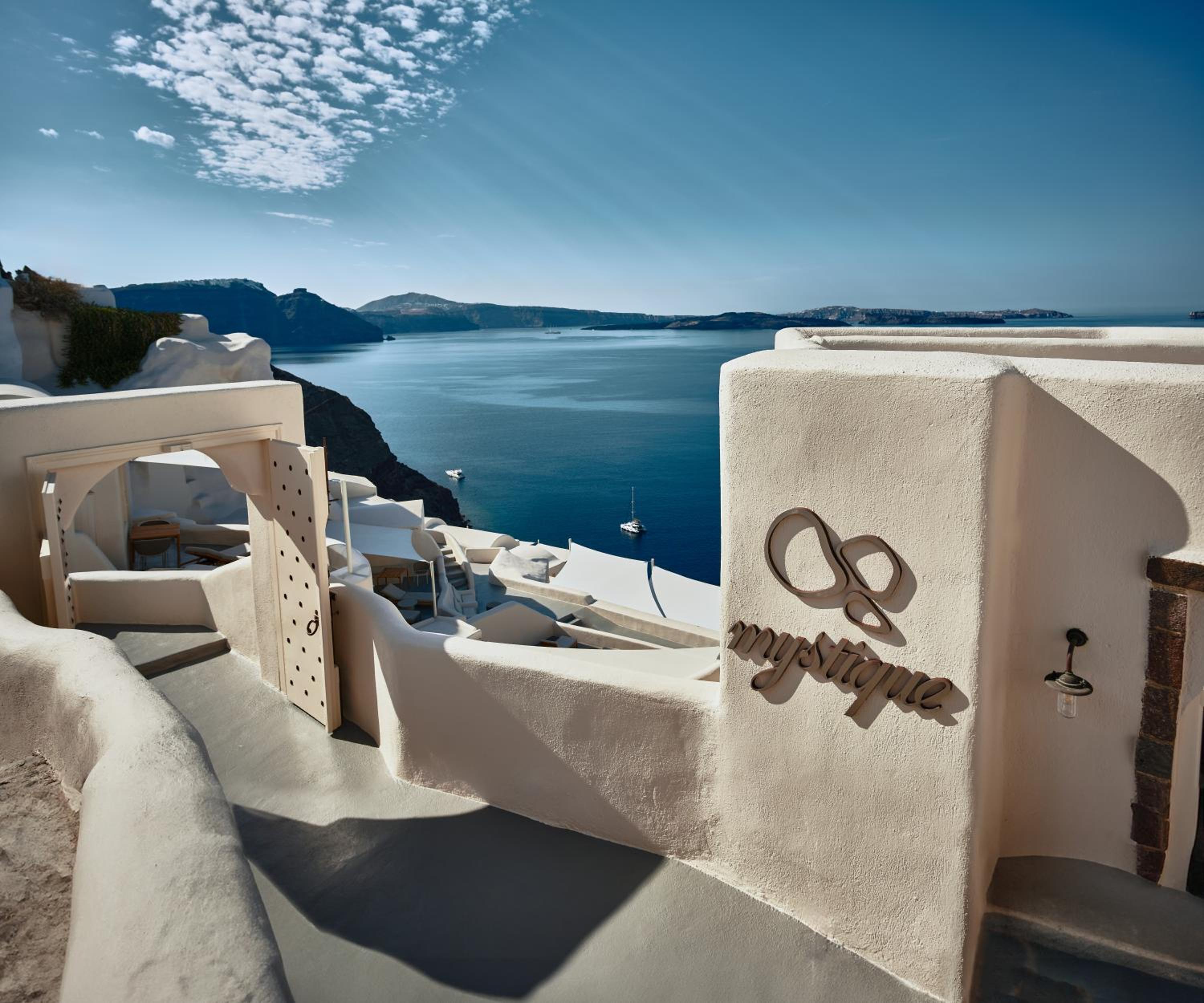 Hotel Mystique, a Luxury Collection Hotel, Santorini