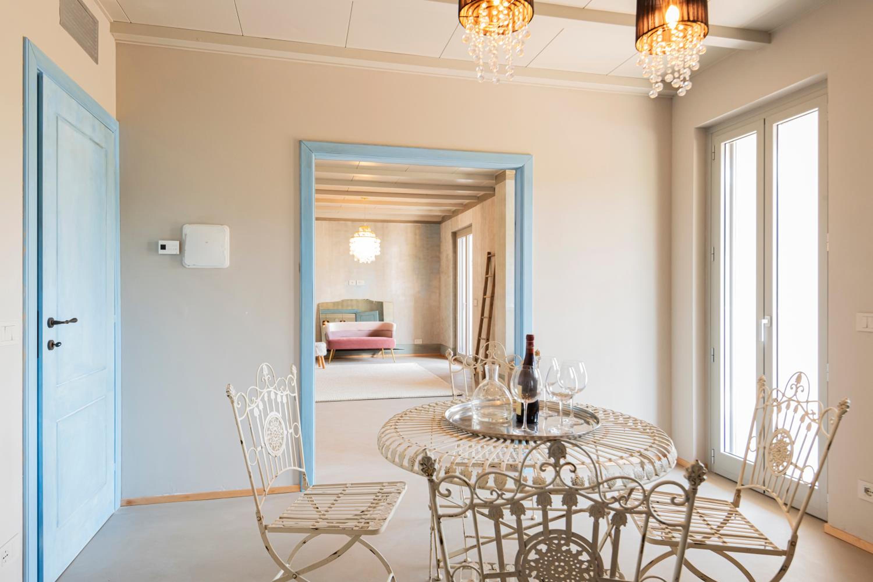 ASILO in BAROLO - The apartments