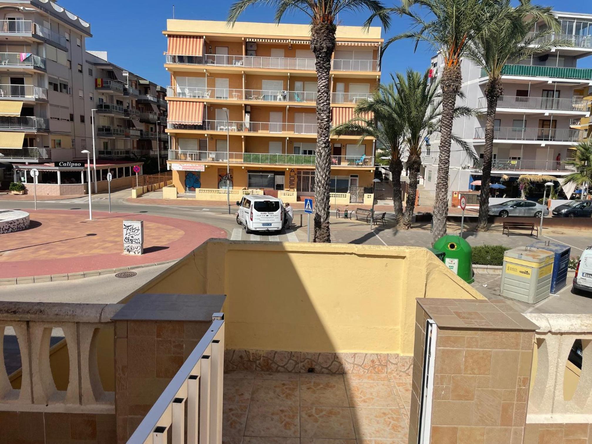 3Solairua VORAMAR Apartamento a pie de playa view 5