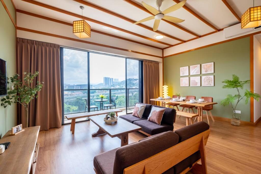 Japanese Design 4bedrooms with Kids Play Astoria