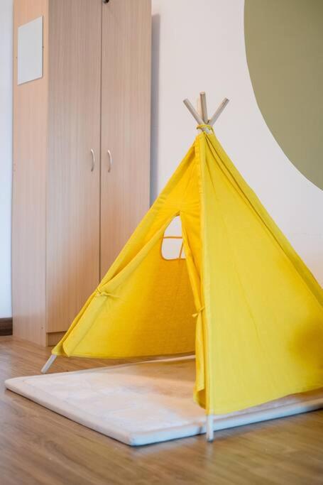 Japanese Design 4bedrooms with Kids Play Astoria
