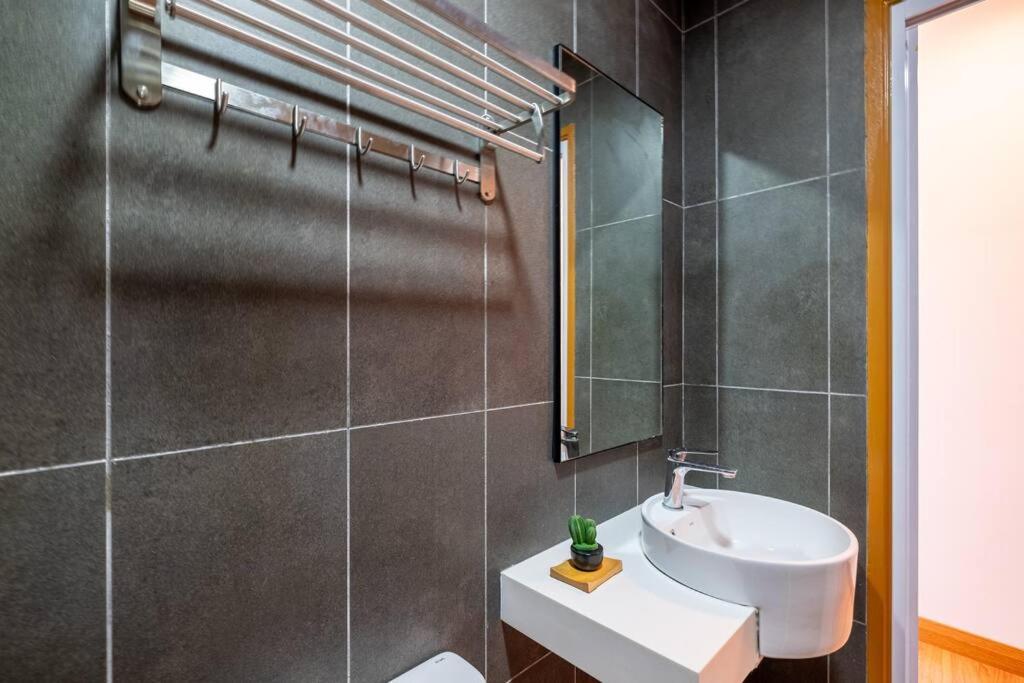 Japanese Design 4bedrooms with Kids Play Astoria
