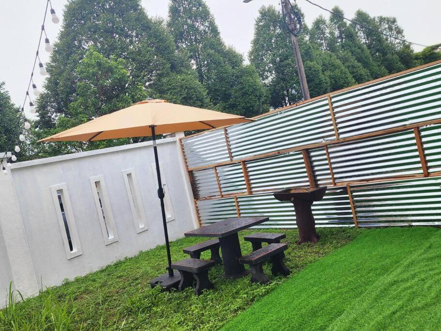 New! Petaling Jaya Landed Corner Home 4 BedRooms for up to 17 pax, Kelana Jaya, BBQ ,Paradigm Mall, LDP photo 8