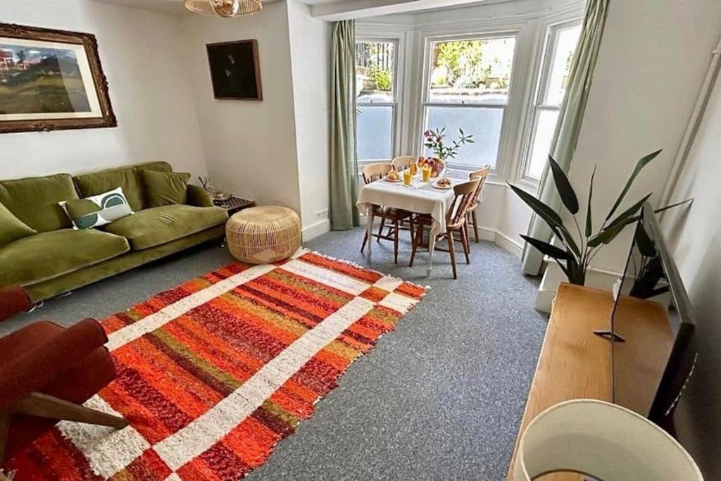 Hastings Hideaway