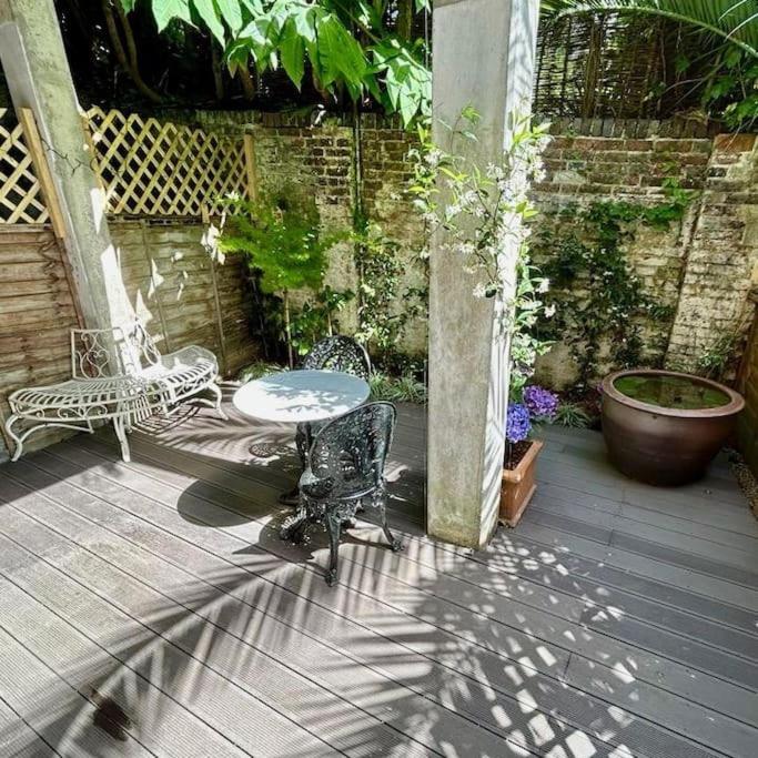Hastings Hideaway