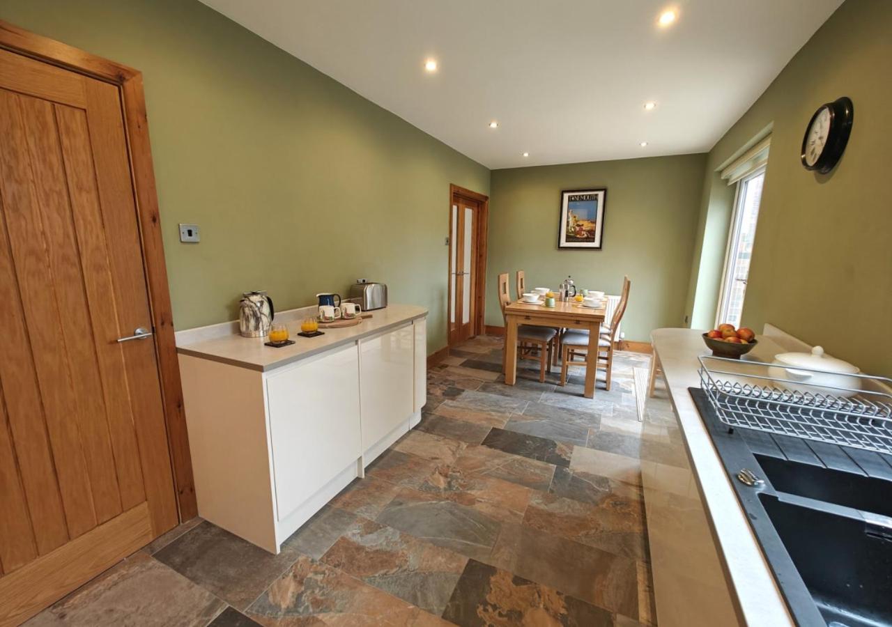 3 Bed in North Shields oc-b29939 view 5