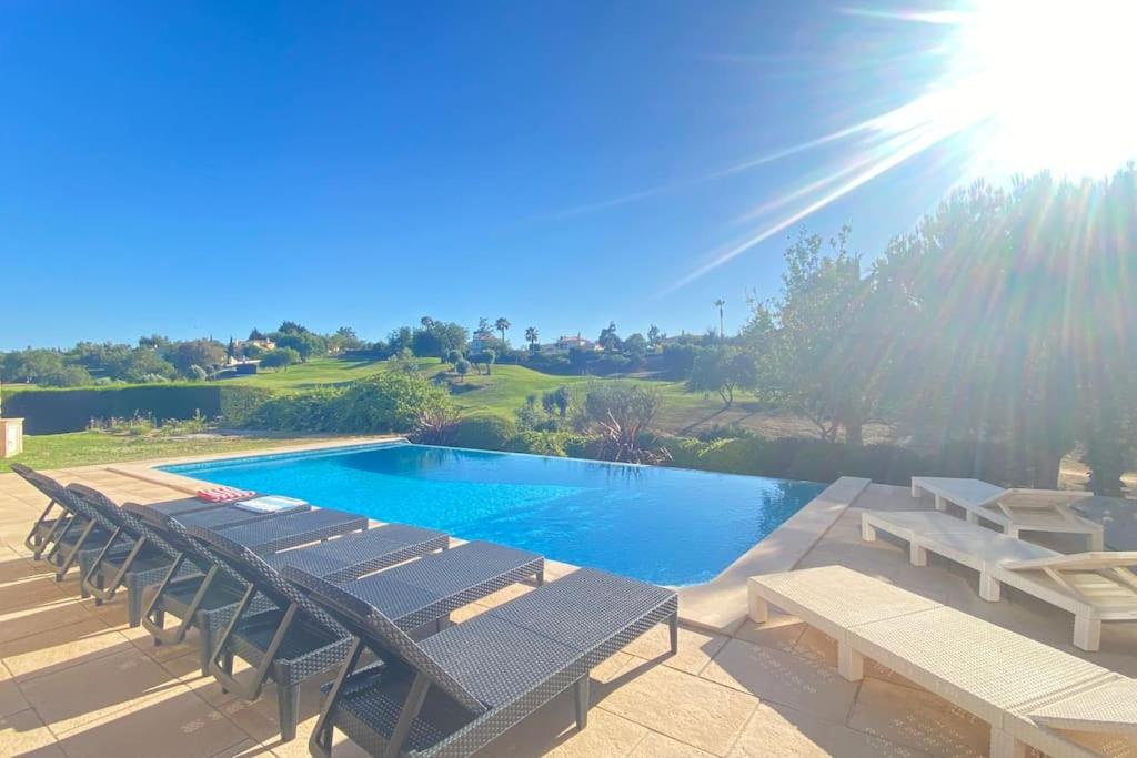 Golfe&Sun pool beach villa