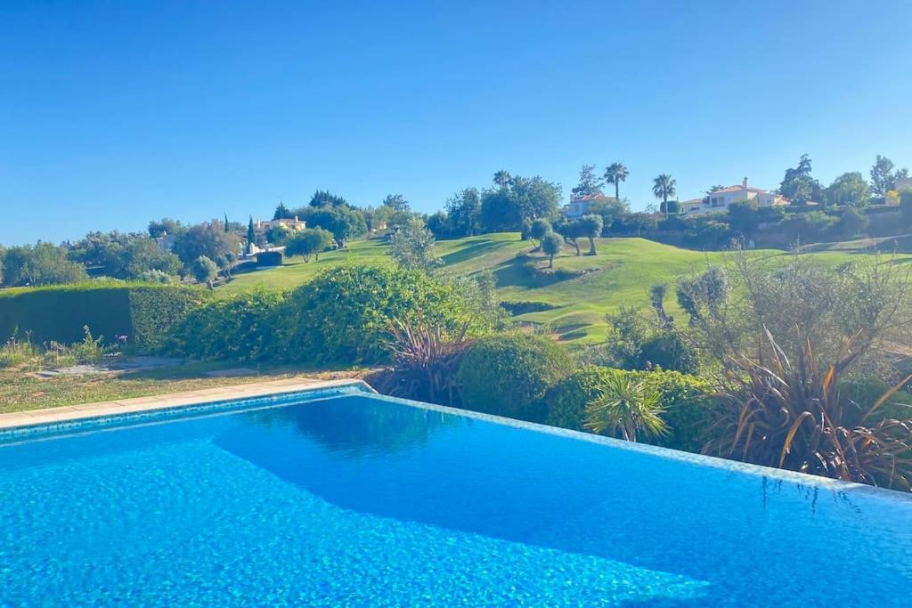 Golfe&Sun pool beach villa