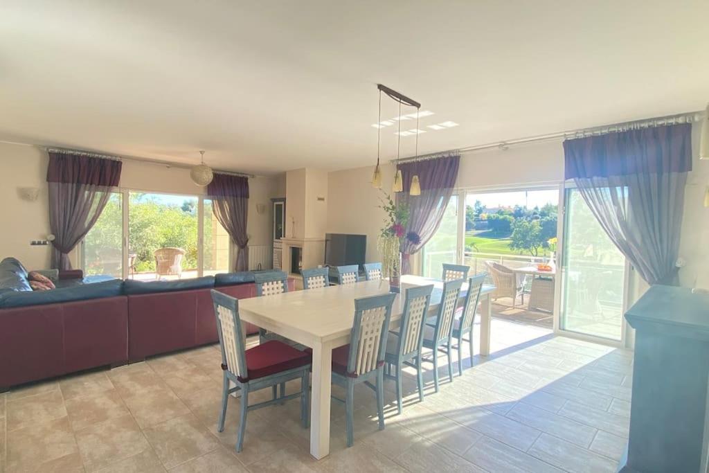 Golfe&Sun pool beach villa