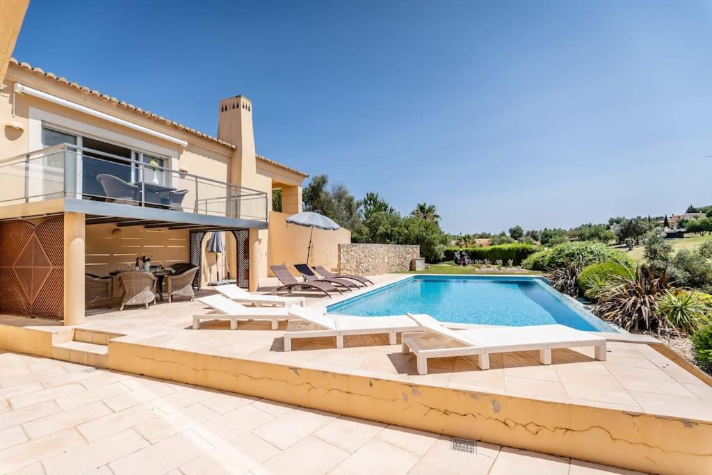 Golfe&Sun pool beach villa