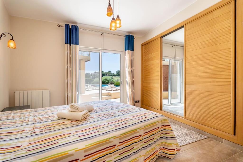Golfe&Sun pool beach villa