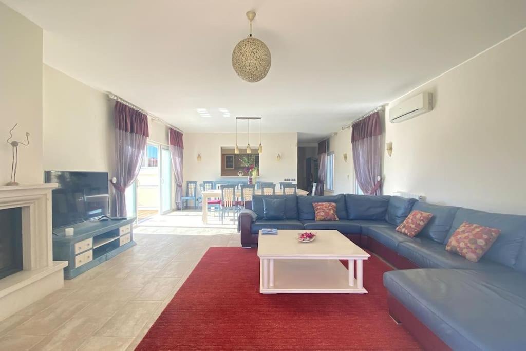 Golfe&Sun pool beach villa