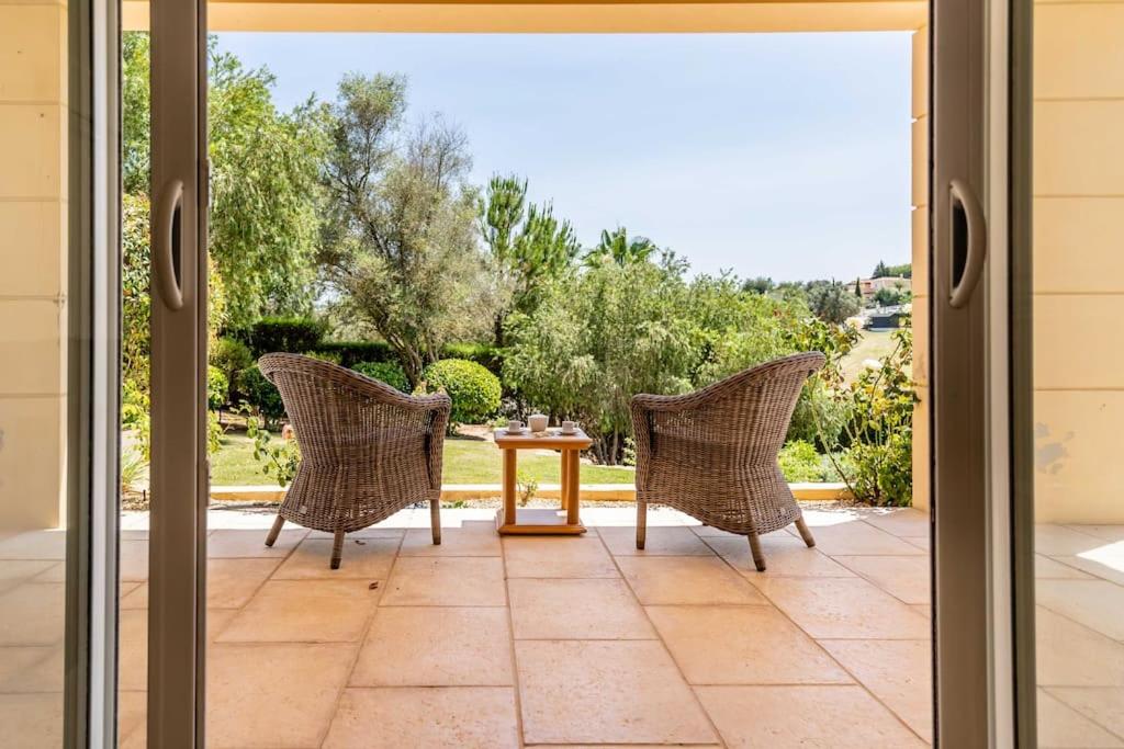 Golfe&Sun pool beach villa