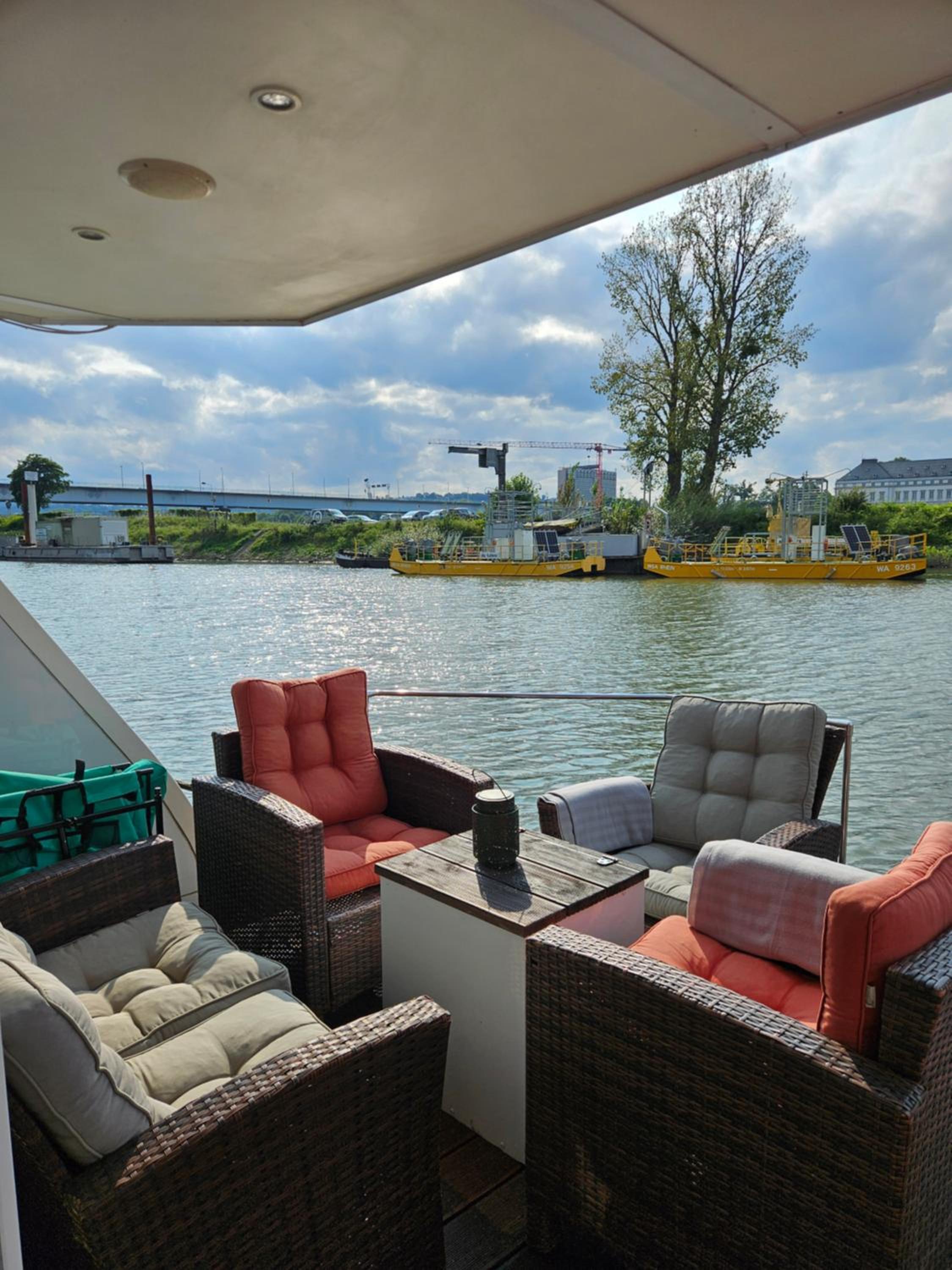 Dream 2 Relax Urlaub im Hausboot am Rhein