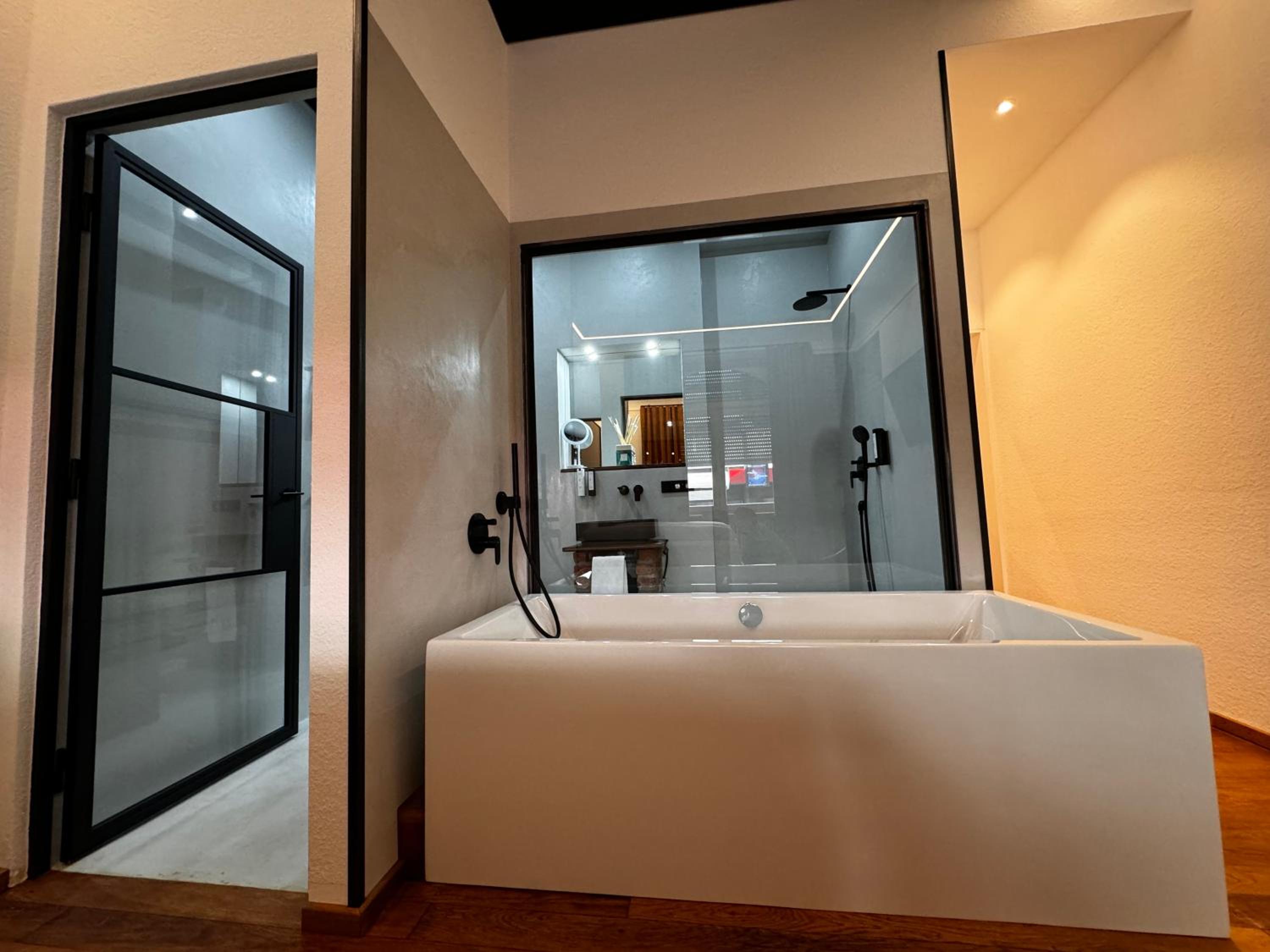 Historical Luxury Homes - Luxus Loft Wallstreet