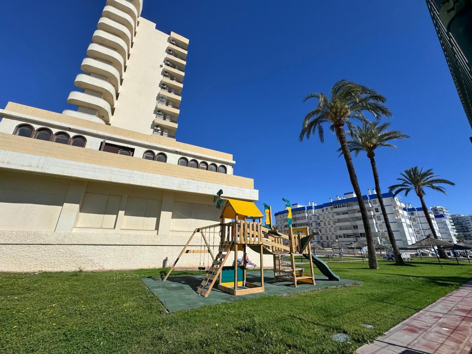 Aloha Playa Studio Sea Views
