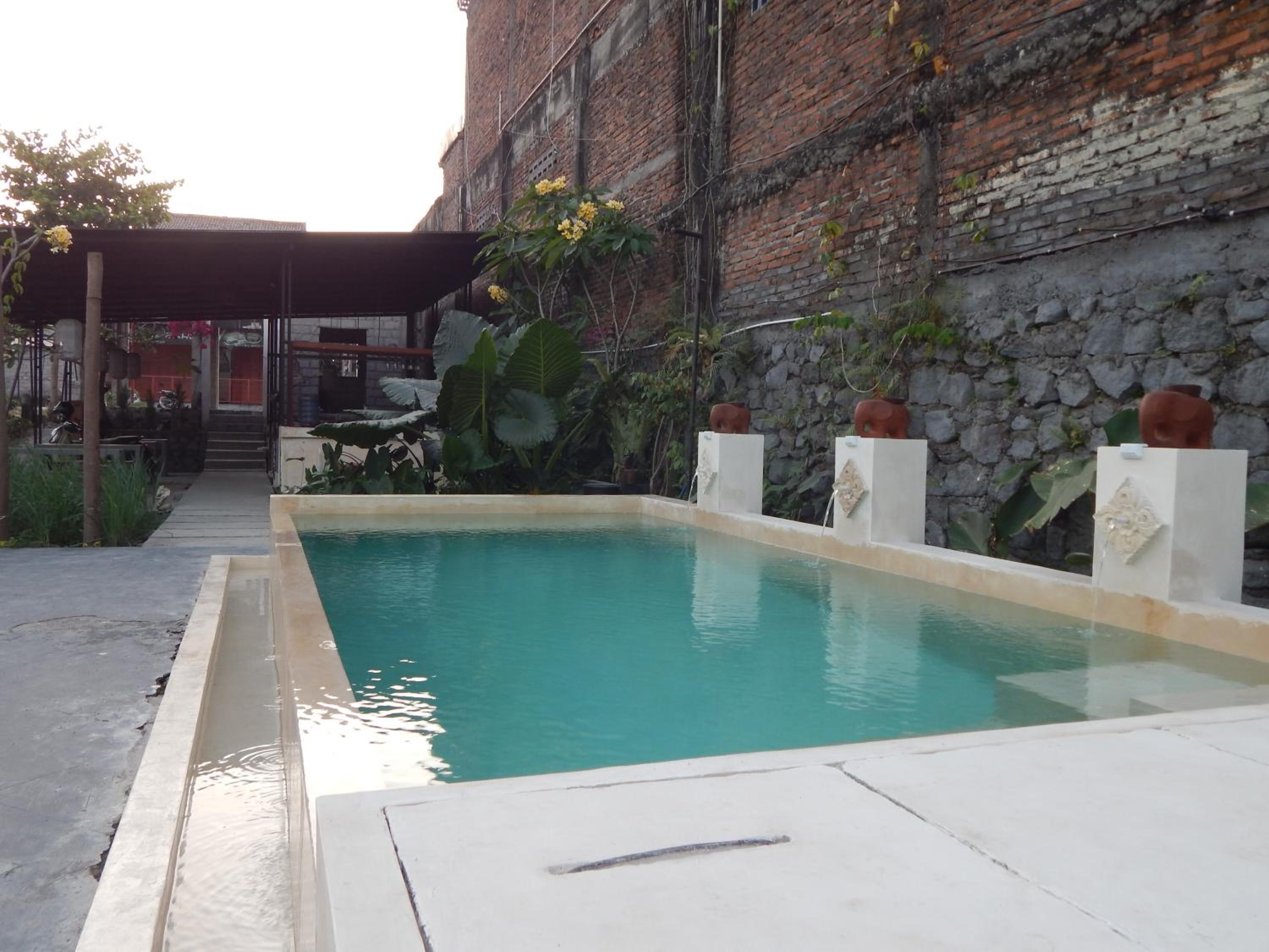 Rosella Cottages - Homestay - Yogyakarta