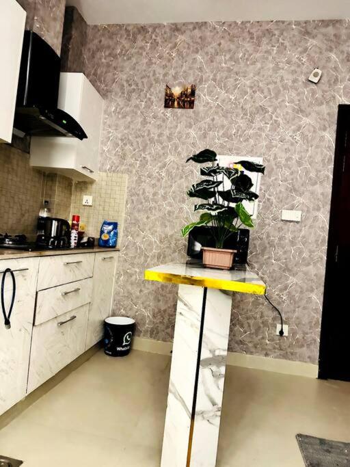 Cosy Apartment - Bahria phase 7- Bahria Rawalpindi