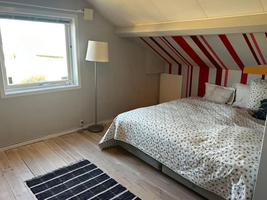 ONS Large villa, walking distance to town view 2