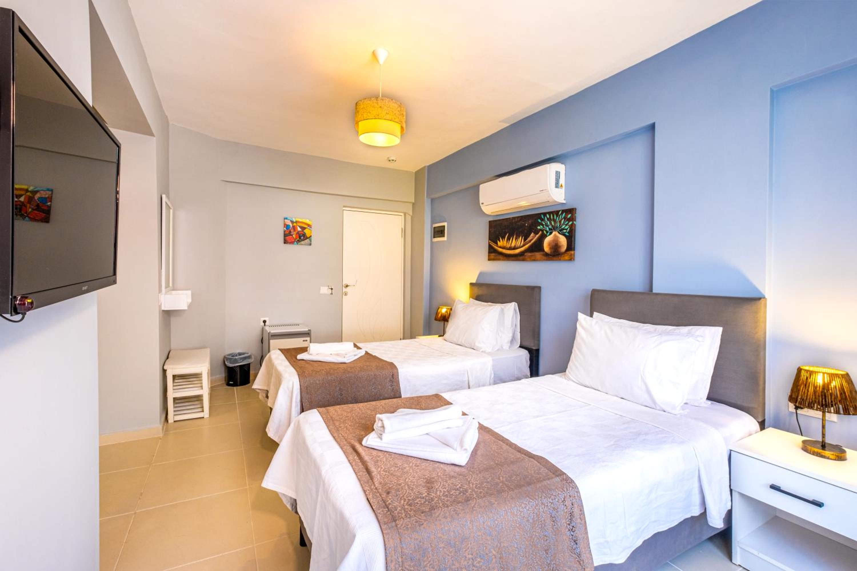 Himm Hotel - Image 47