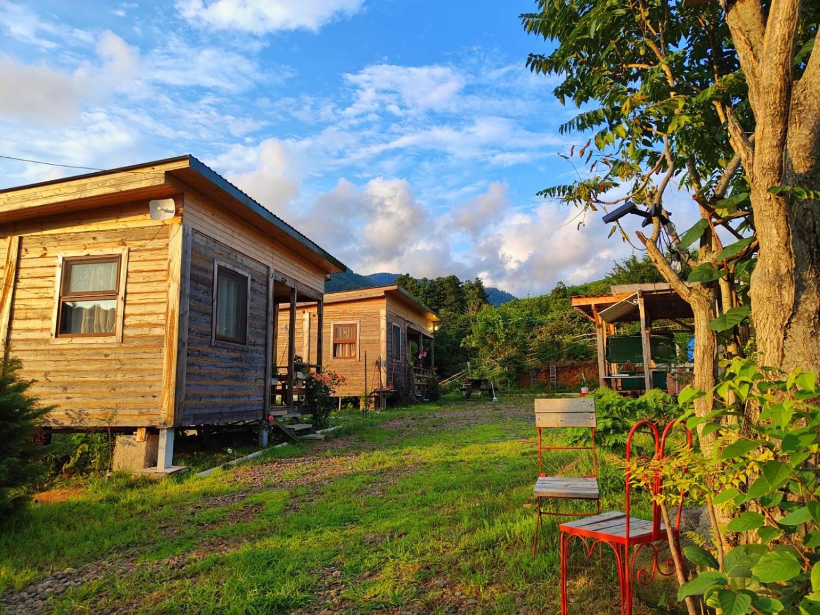Private Cottage on the Hilltop