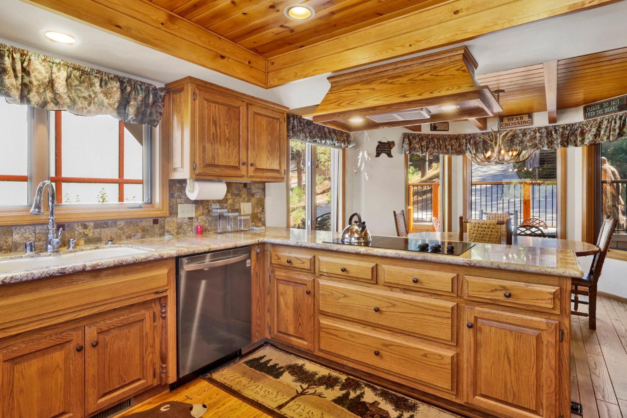 Cove lakefront chalet #2098 view 2