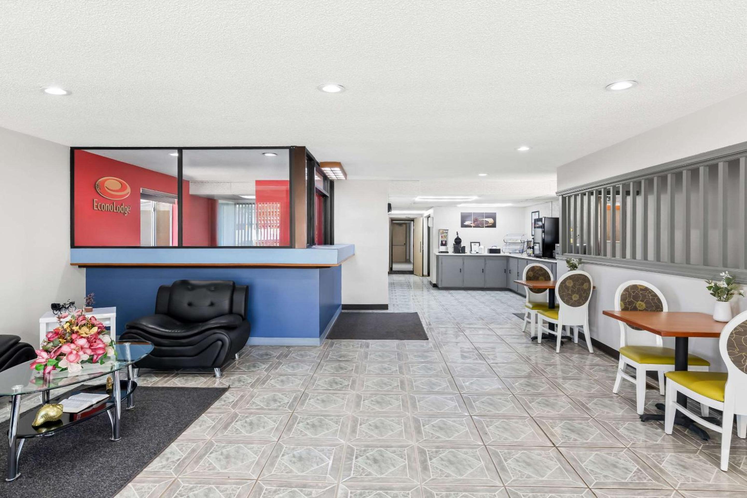 Emporia Vacations - Econo Lodge - Property Image 31