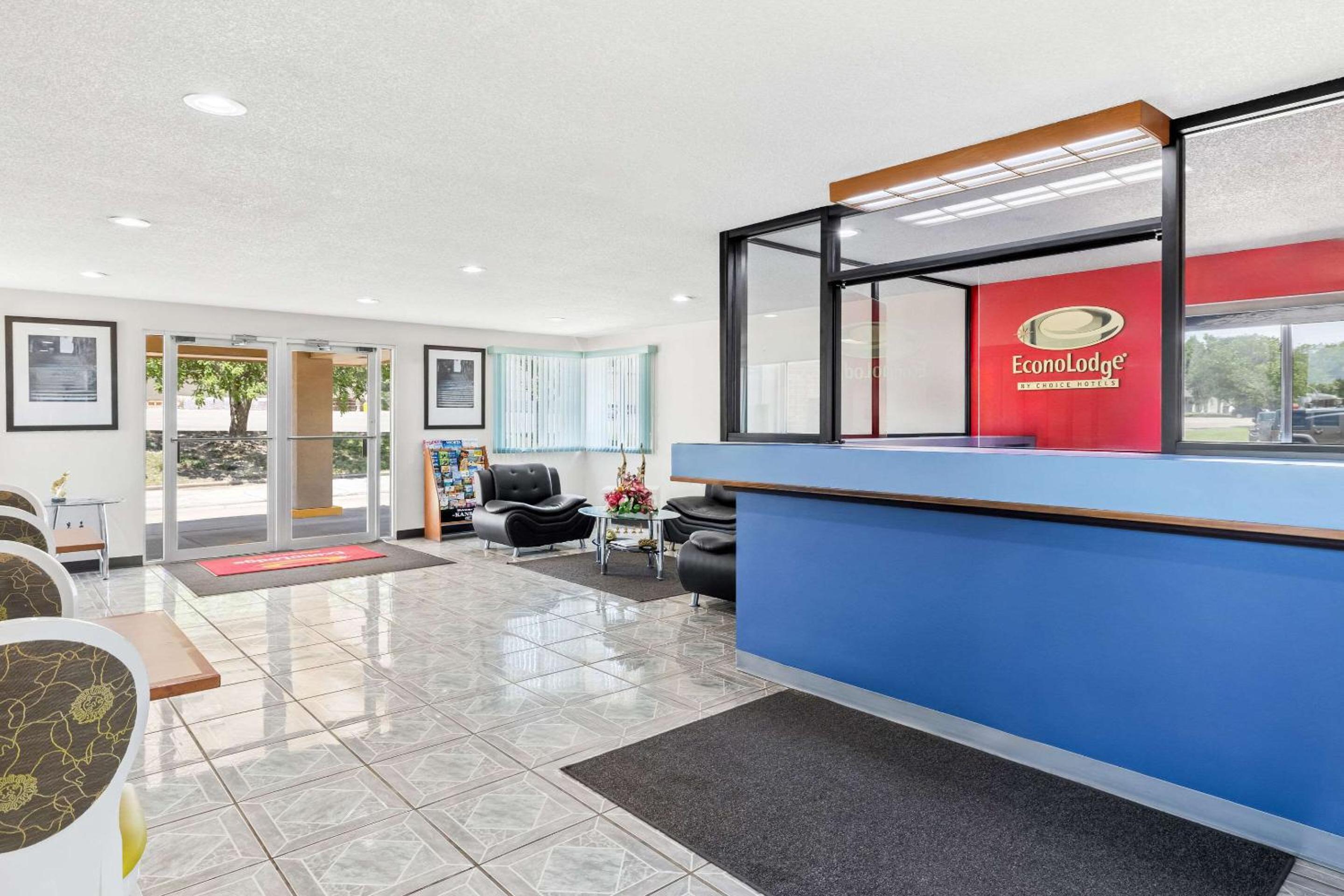 Emporia Vacations - Econo Lodge - Property Image 33