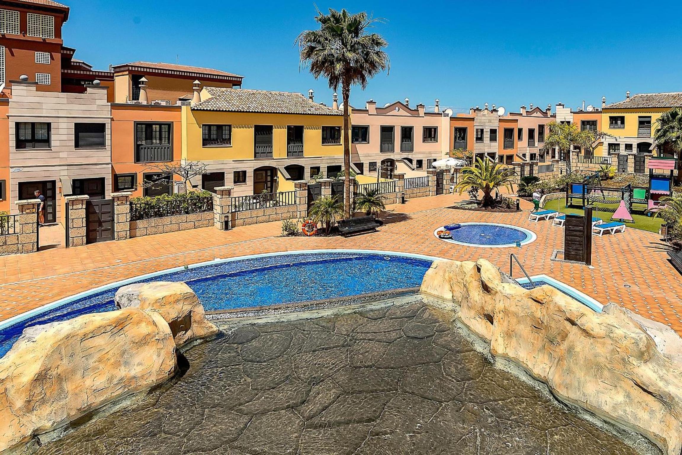 Townhouse near the ocean
