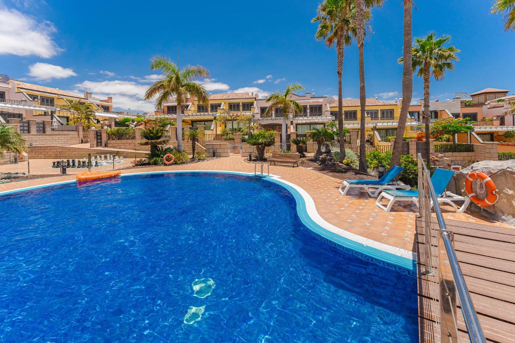 Townhouse near the ocean