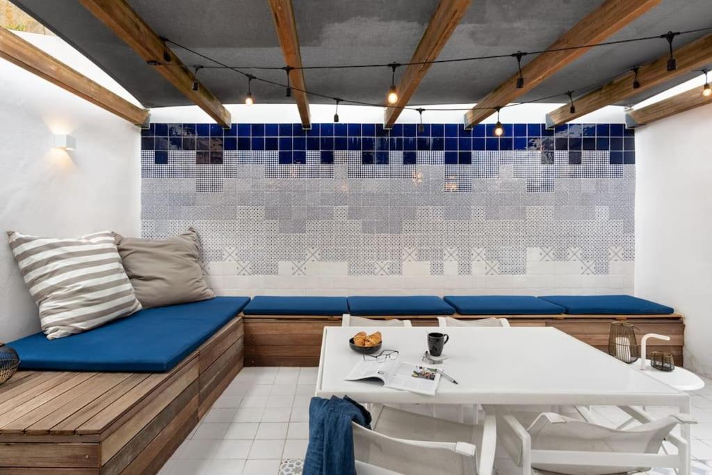 Bica Lux Secret Terrace 2-bedroom Apartment view 4