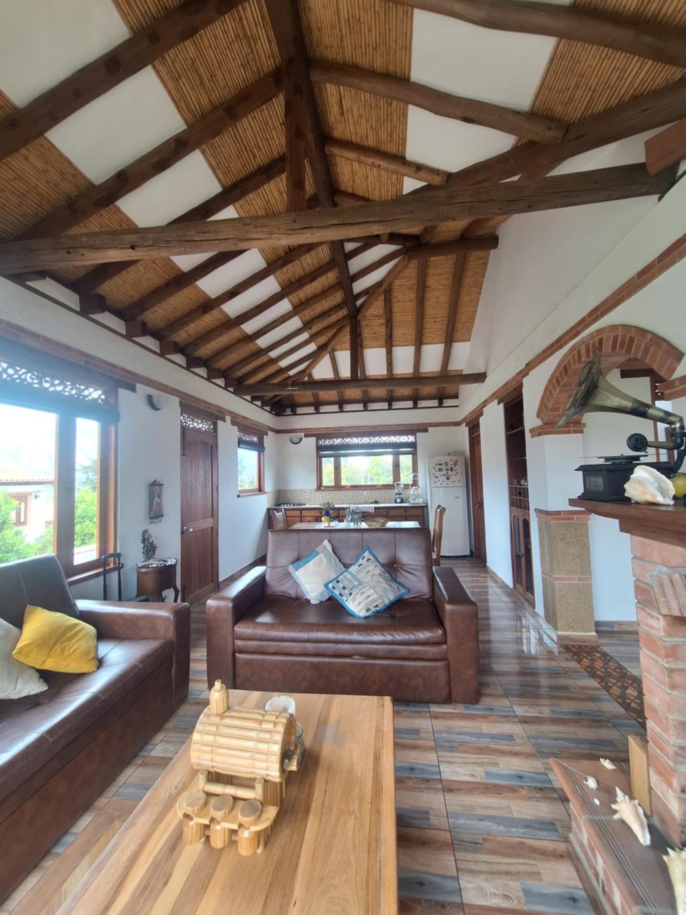 Home Boutique Flores Amarillas