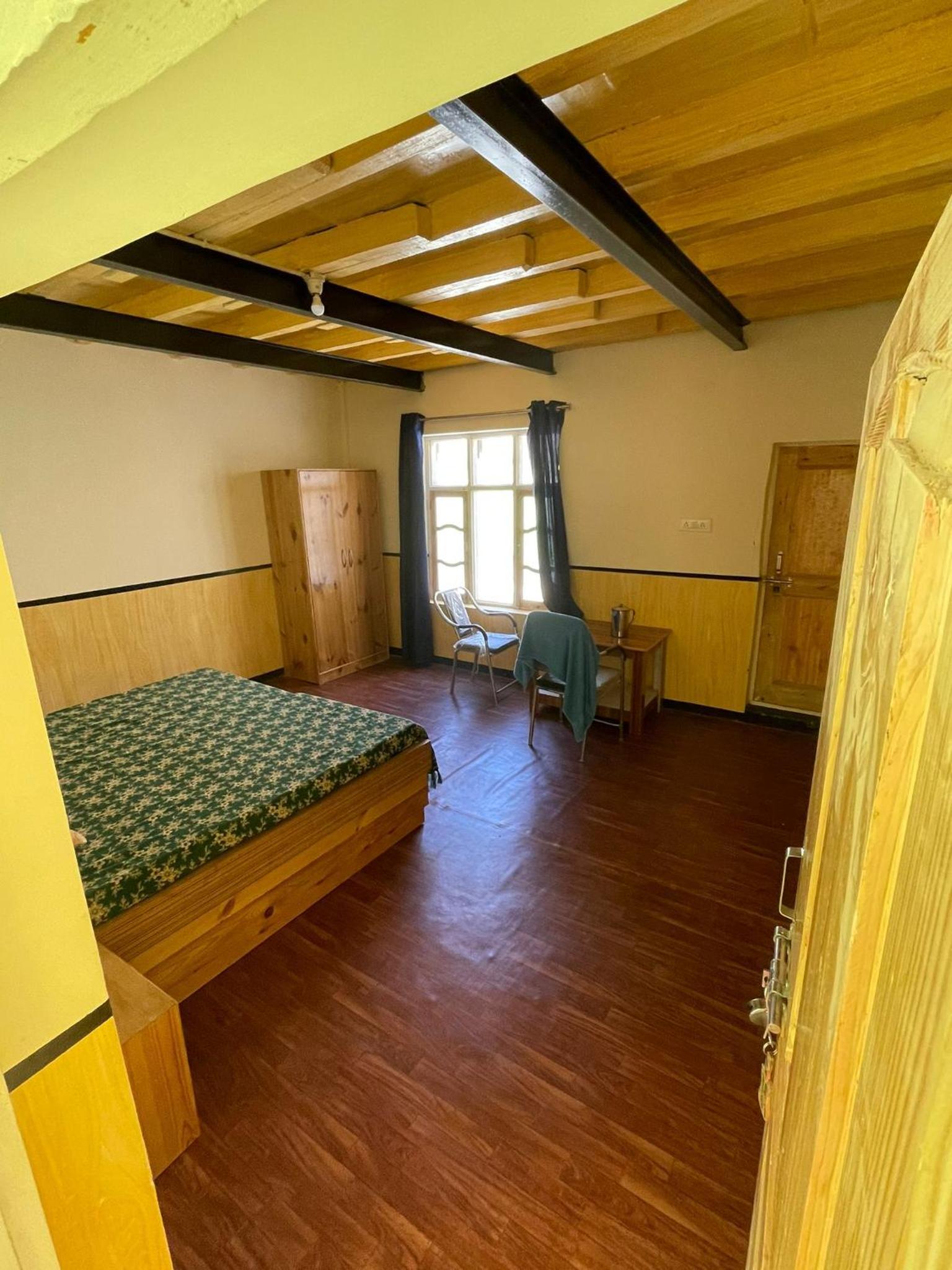 Gakit Homestay Hansa