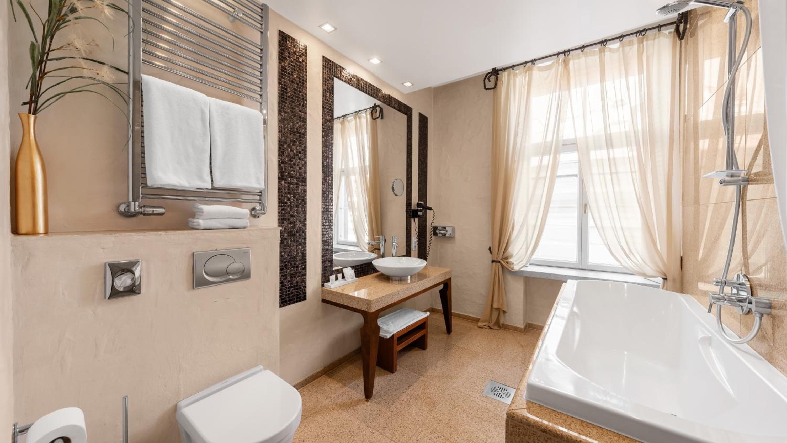 Tallinn Vacations - Rixwell Collection Savoy Boutique Hotel - Property Image 22