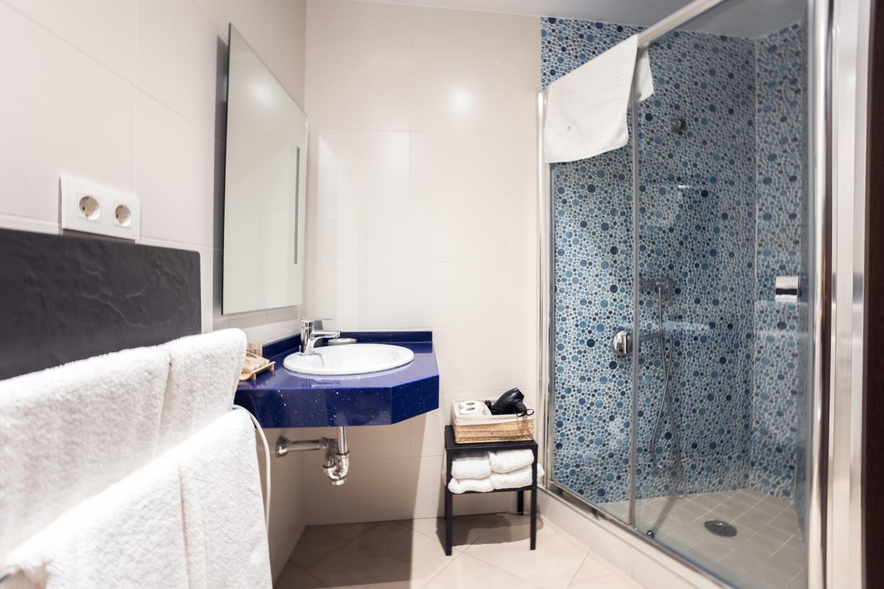 Apartamentos Reyes Católicos