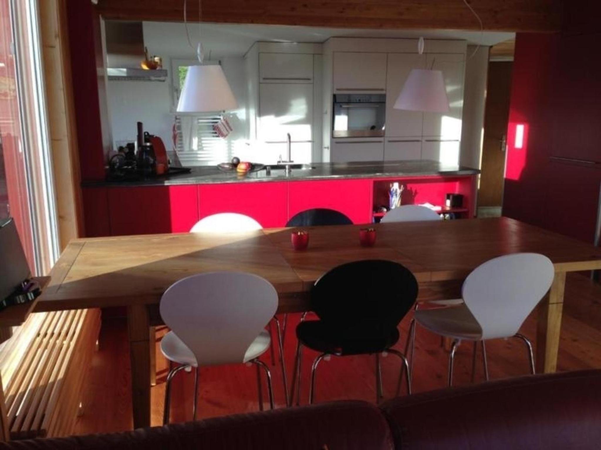 Schmuckes Chalet mit fantastischer Bergsicht